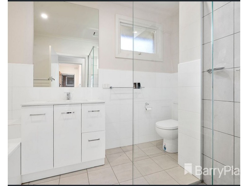 1B Fourth Street, Parkdale VIC 3195