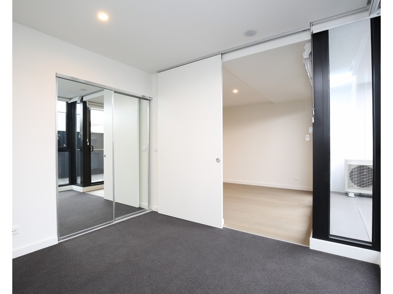 204/2-6 Railway Road, Cheltenham VIC 3192