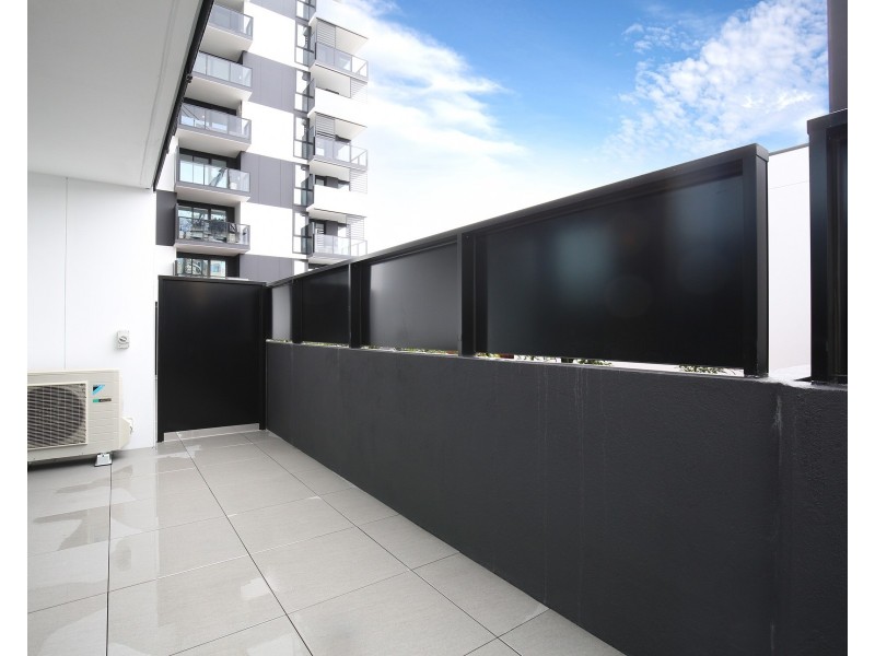 204/2-6 Railway Road, Cheltenham VIC 3192