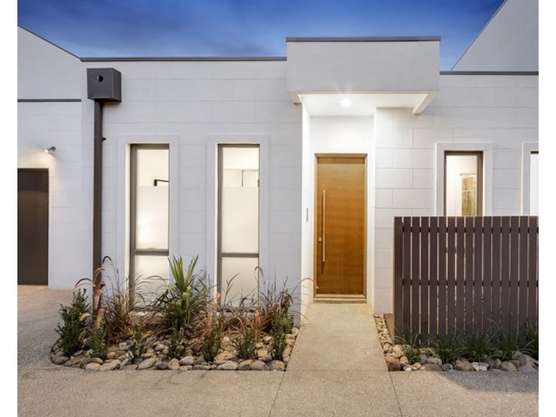 2/42 Highett Road, Hampton VIC 3188