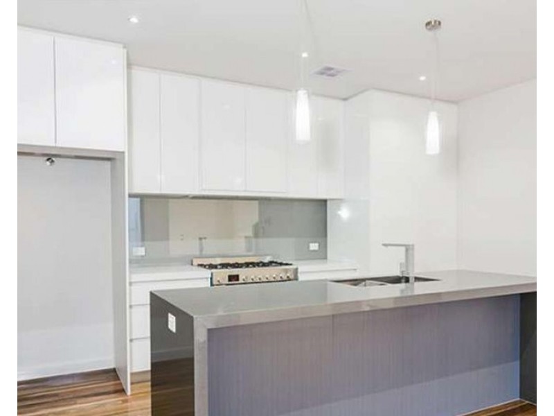 2/30 Hornby Street, Beaumaris VIC 3193