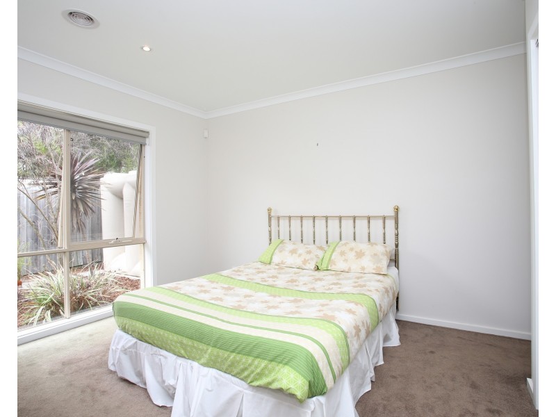 2/8 Scott Street, Seaford VIC 3198
