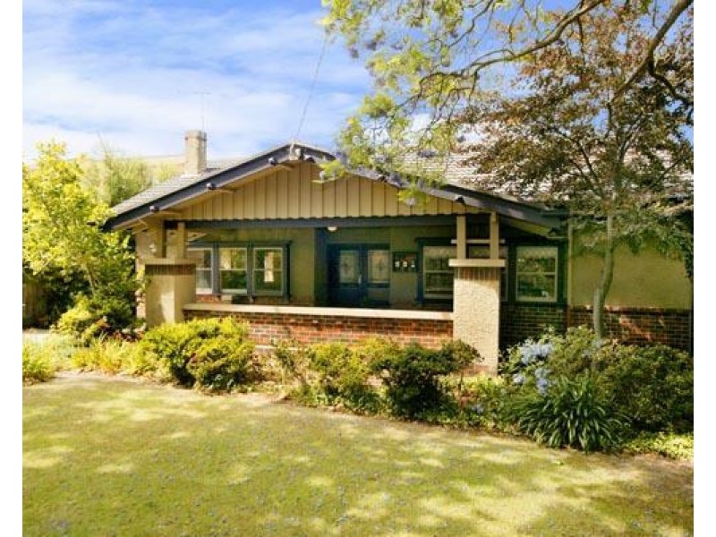 24 Currajong Avenue, Camberwell VIC 3124