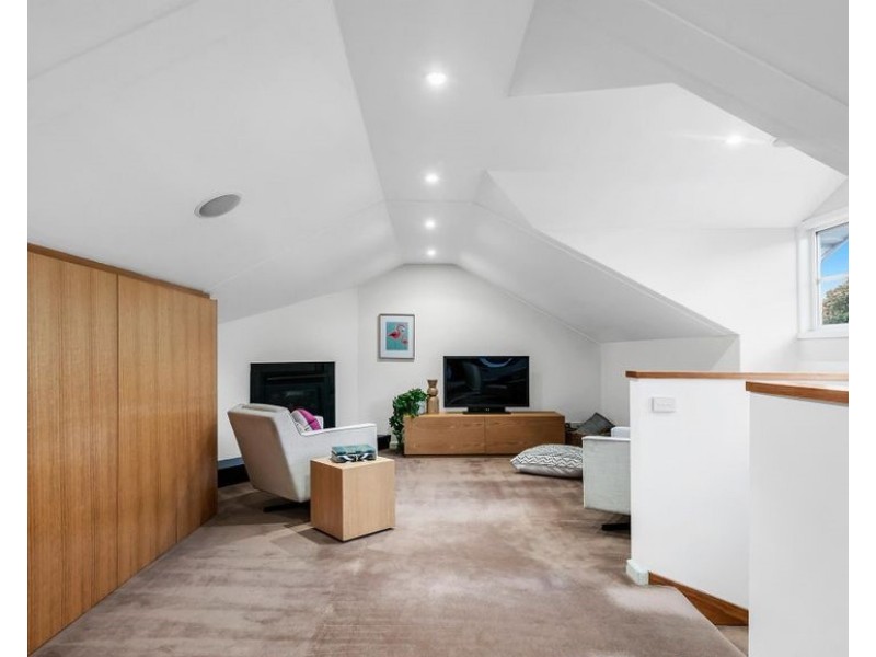 1 St Georges Court, Parkdale VIC 3195