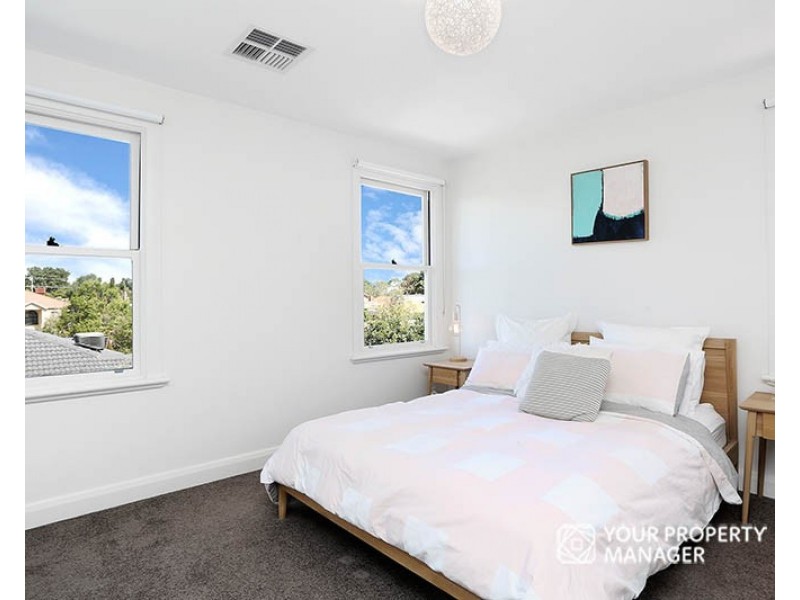 108 Linacre Road, Hampton VIC 3188