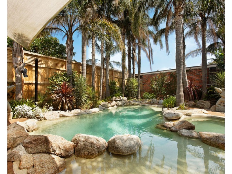 1 Gareth Avenue, Beaumaris VIC 3193