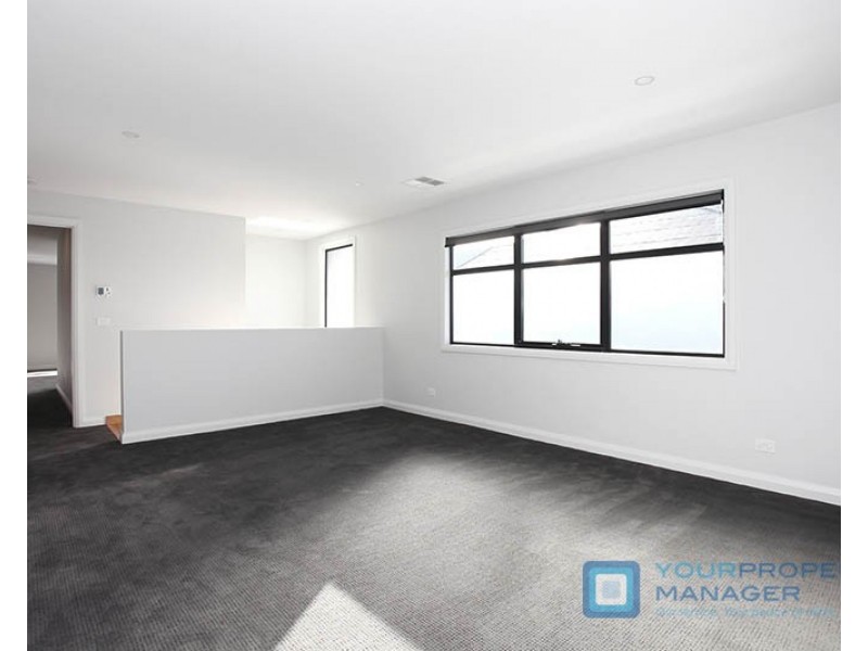 6b Ashmore Avenue, Mordialloc VIC 3195