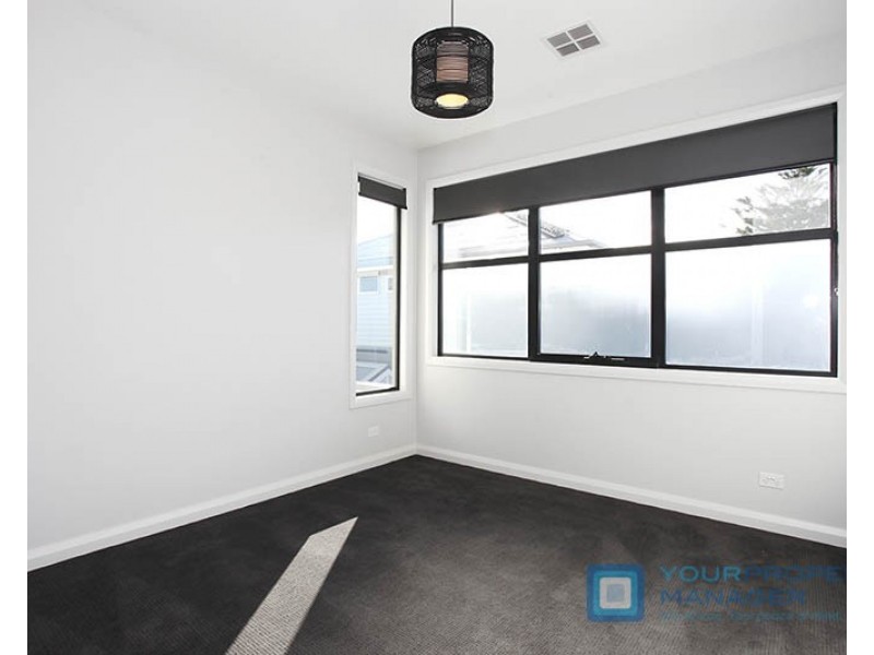 6b Ashmore Avenue, Mordialloc VIC 3195