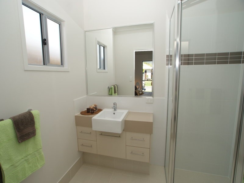 8 Icefire Quay, Trinity Park QLD 4879