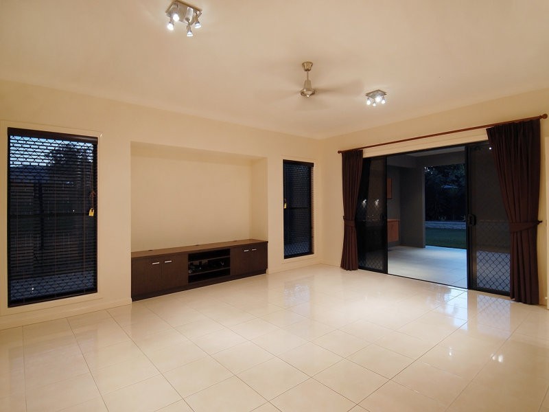 54 Harbour Drive, Trinity Park QLD 4879