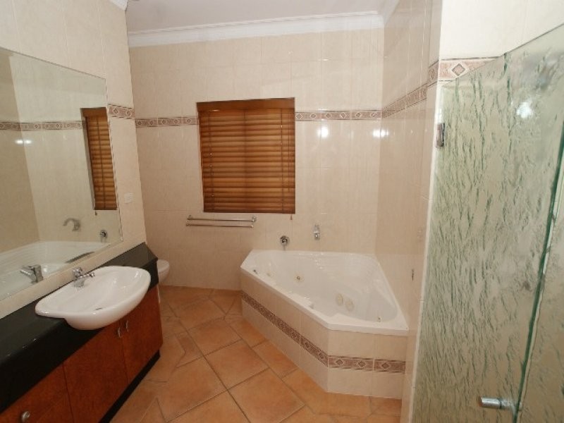 31/7 Tari Place, Trinity Beach QLD 4879