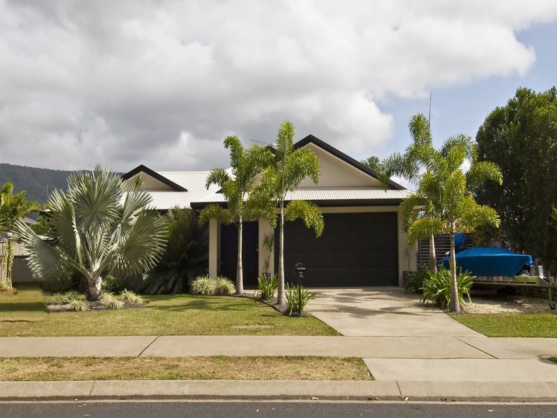 22 Moore Road, Kewarra Beach QLD 4879