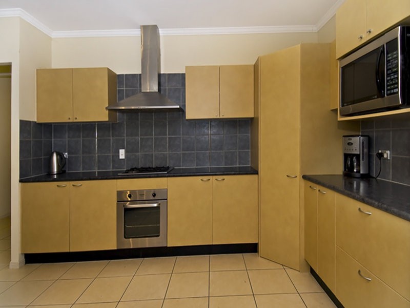 22 Moore Road, Kewarra Beach QLD 4879