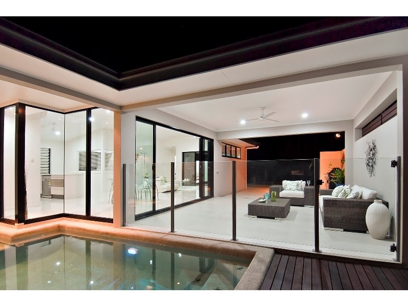 13 Icefire Quay, Trinity Park QLD 4879