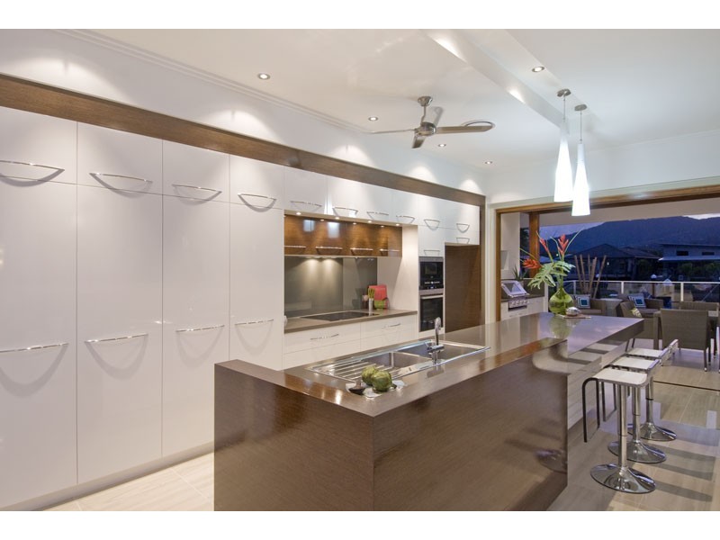 21 Brindabella Quay, Trinity Park QLD 4879