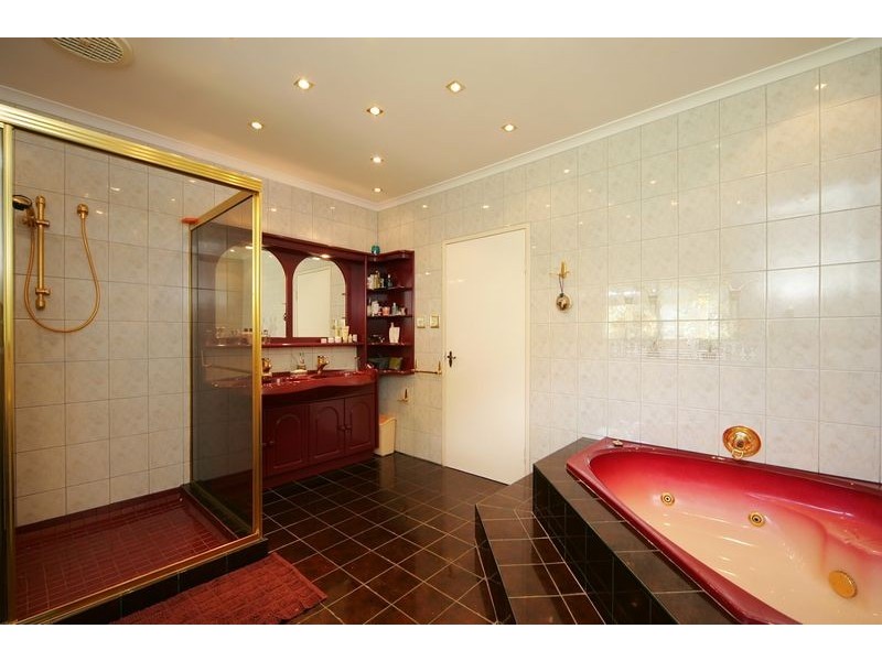 3 Ribbon Close, Clifton Beach QLD 4879