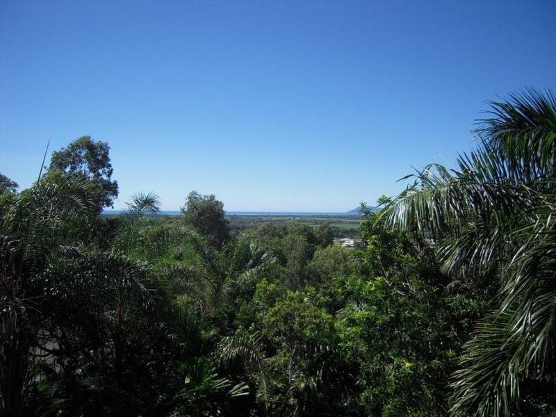 Lot 10,  Flinders Court, Smithfield QLD 4878