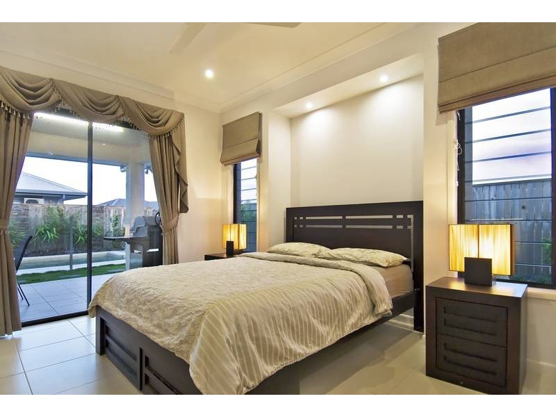 11 Bowline Close, Trinity Beach QLD 4879