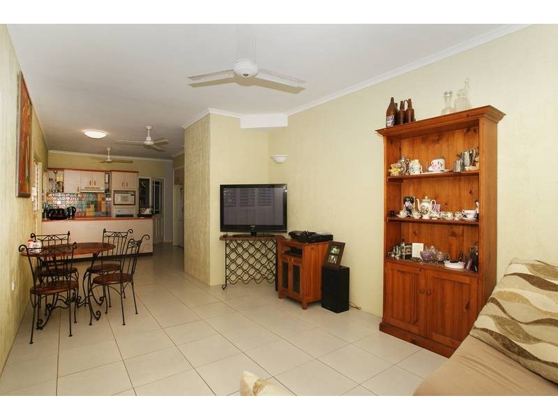 13 Lydia Street, Smithfield QLD 4878