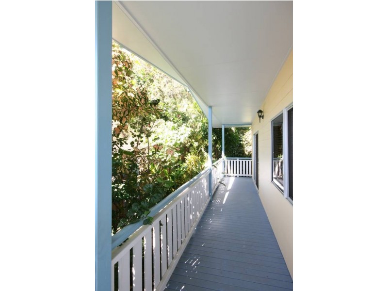 13 Lydia Street, Smithfield QLD 4878