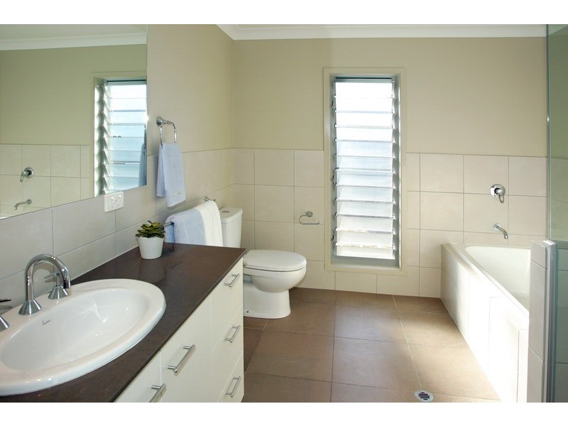 101 Harbour Drive, Trinity Park QLD 4879