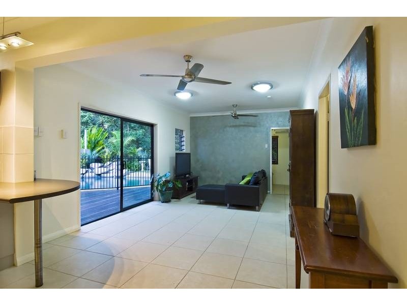 16 Trinidad Close, Trinity Beach QLD 4879