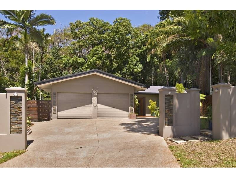 16 Trinidad Close, Trinity Beach QLD 4879