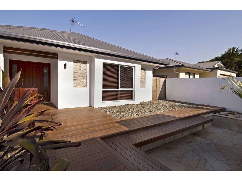 26 Hideaway Close, Palm Cove QLD 4879