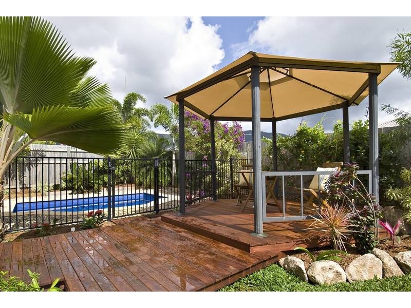 22 Moore Road, Kewarra Beach QLD 4879