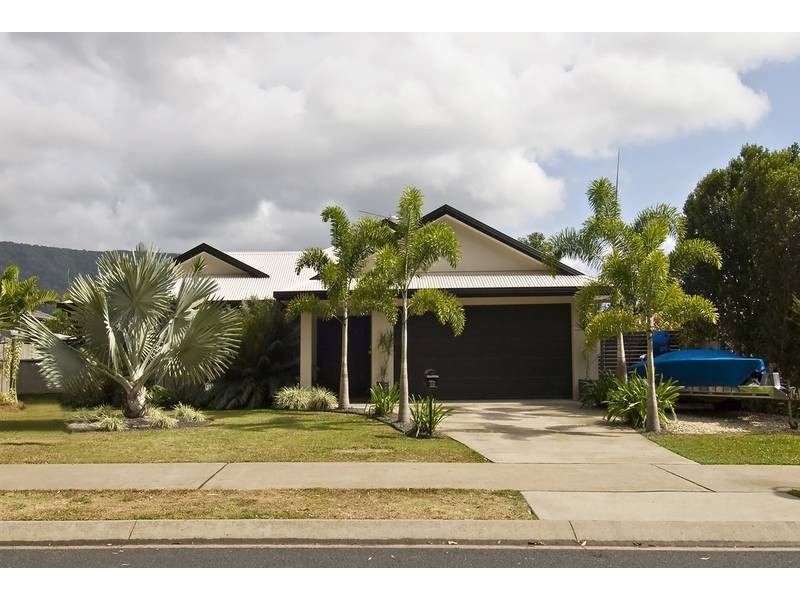 22 Moore Road, Kewarra Beach QLD 4879