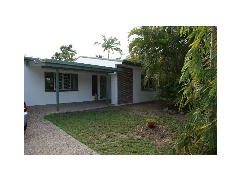 5 Kimberley Street, Trinity Park QLD 4879