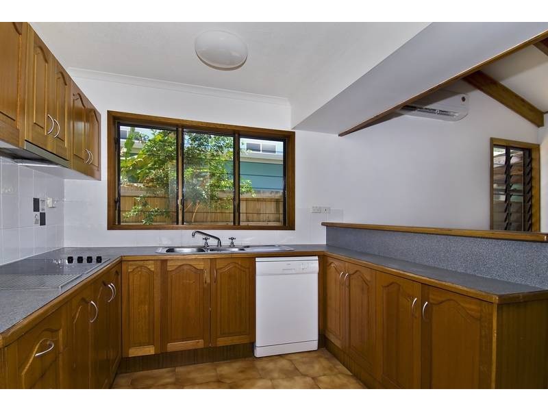 5 Upolu Esplanade, Clifton Beach QLD 4879