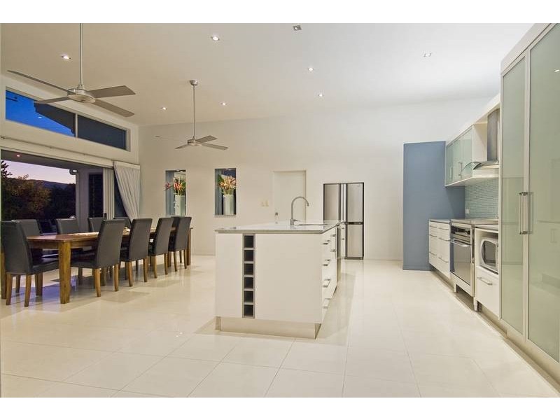 43 Riverside Parade, Trinity Park QLD 4879
