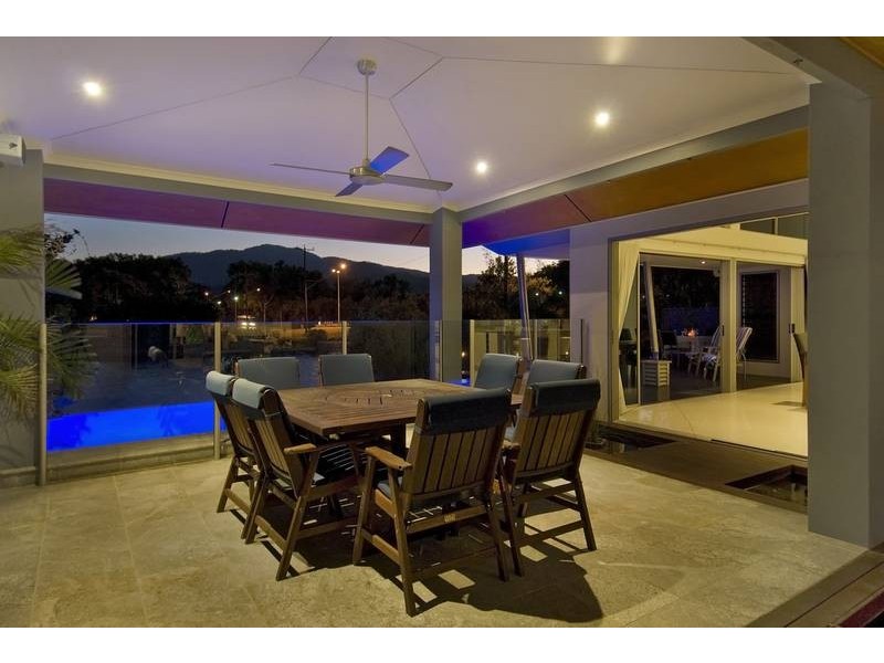 43 Riverside Parade, Trinity Park QLD 4879