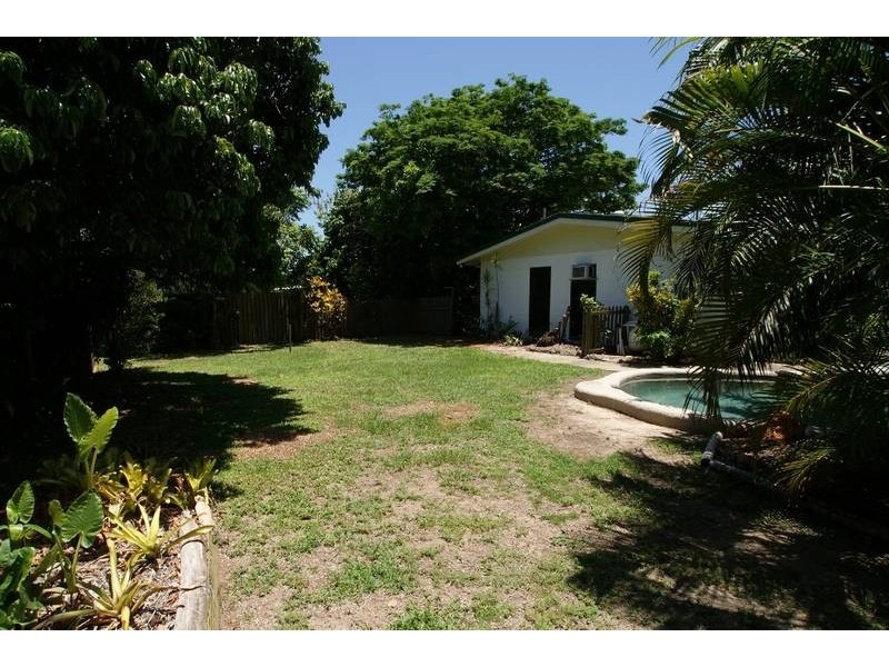 100 Reed Road, Trinity Park QLD 4879