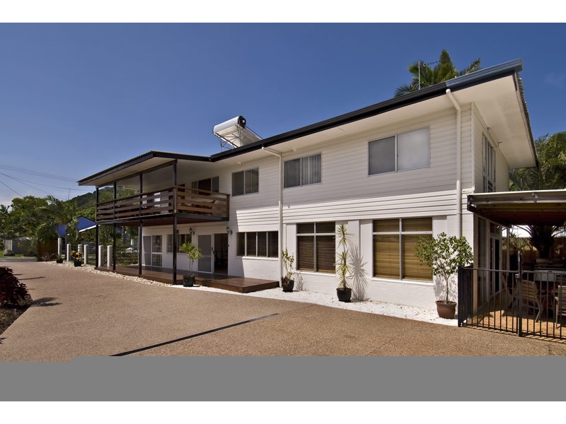 45 Debbie Street, Trinity Park QLD 4879