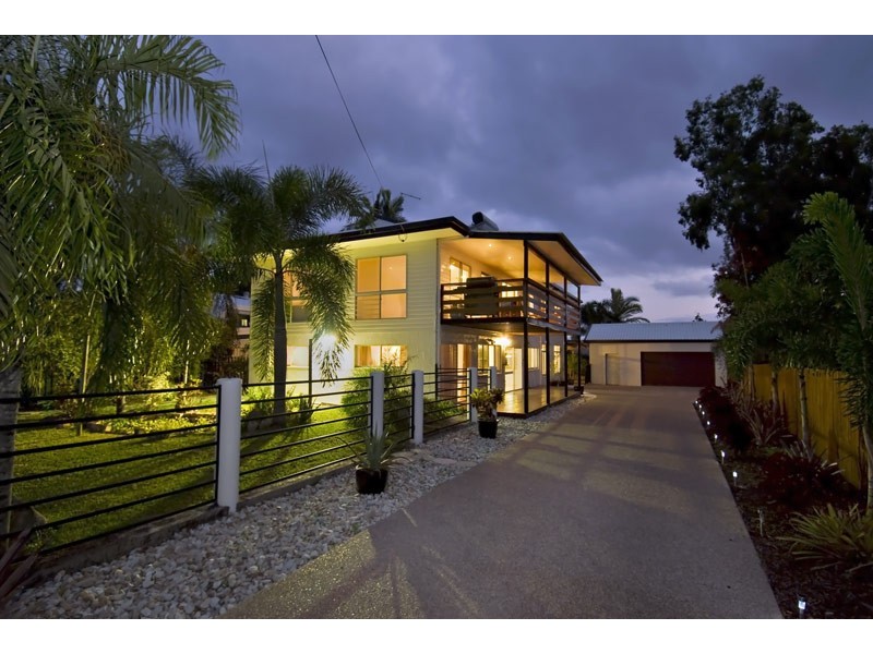 45 Debbie Street, Trinity Park QLD 4879