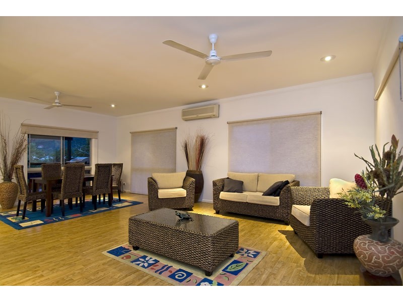 45 Debbie Street, Trinity Park QLD 4879