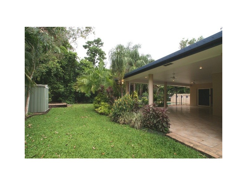 15 Bramble Street, Clifton Beach QLD 4879