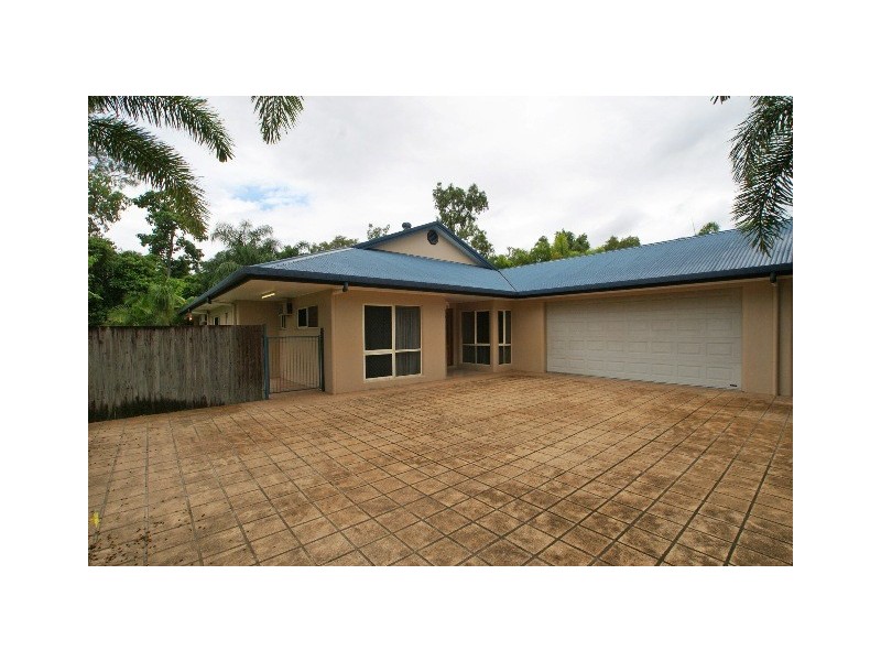 15 Bramble Street, Clifton Beach QLD 4879