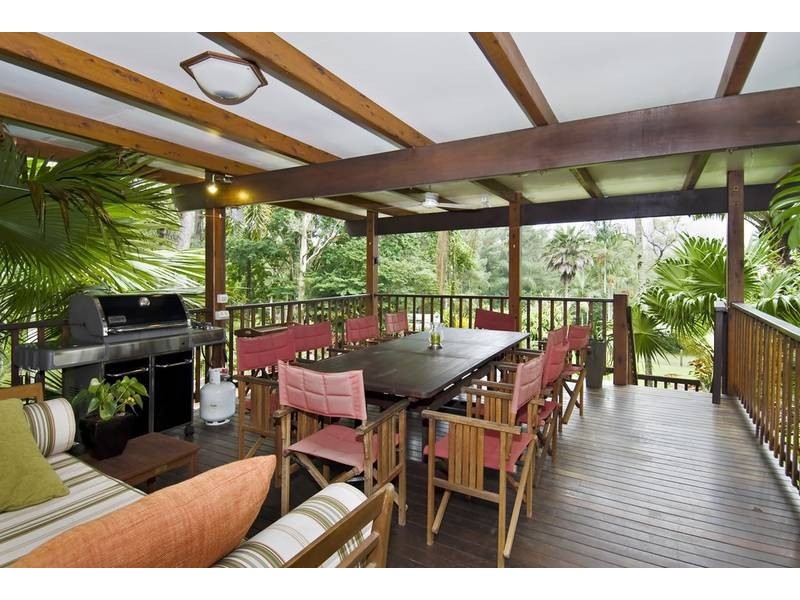 19 Panguna Street, Trinity Beach QLD 4879