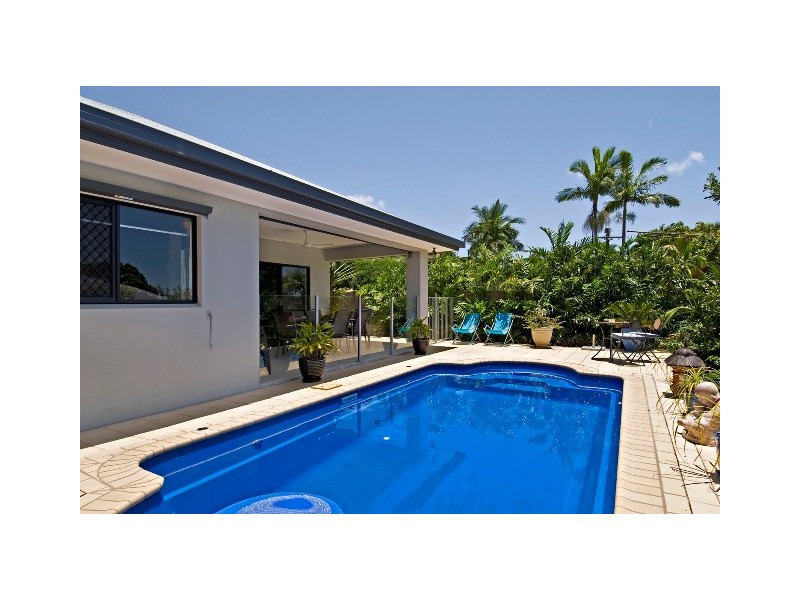 34 Seclusion Drive, Palm Cove QLD 4879