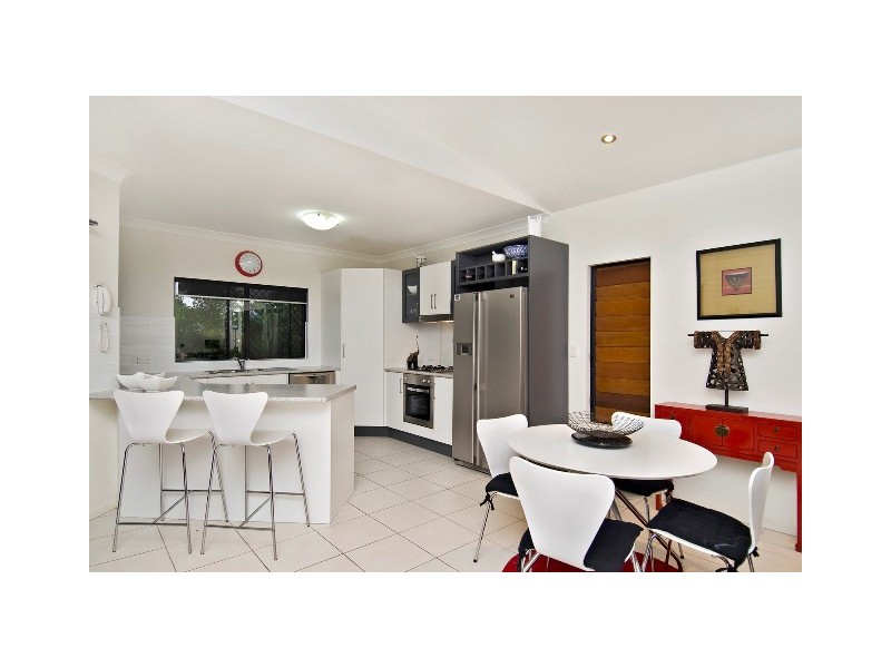 34 Seclusion Drive, Palm Cove QLD 4879