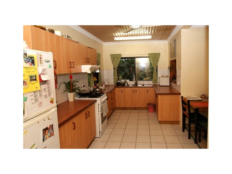 5 Chelsea Close, Kewarra Beach QLD 4879