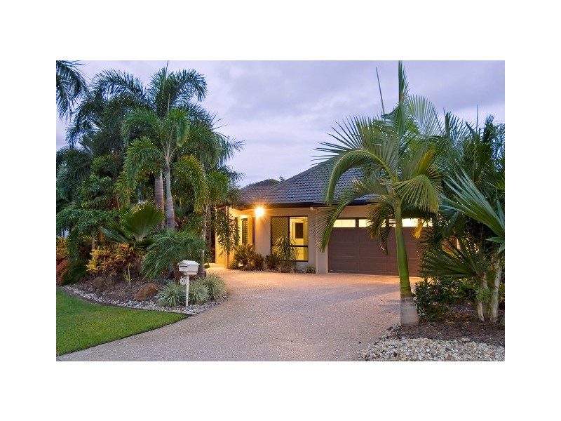 35 Iridescent Drive, Trinity Park QLD 4879