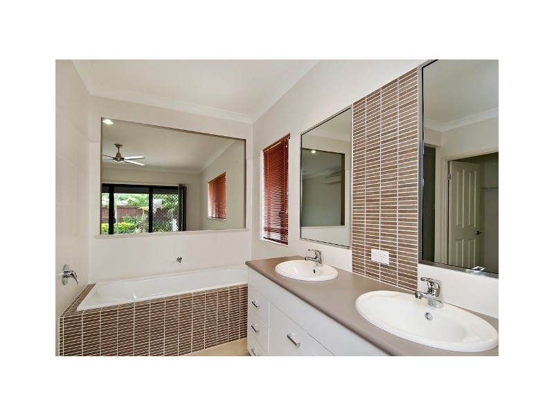 35 Iridescent Drive, Trinity Park QLD 4879