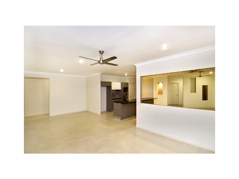 35 Iridescent Drive, Trinity Park QLD 4879