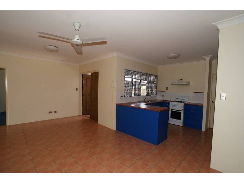 34 Debbie Street, Trinity Park QLD 4879