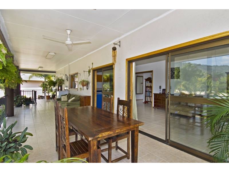 31 Stanton Road, Smithfield QLD 4878