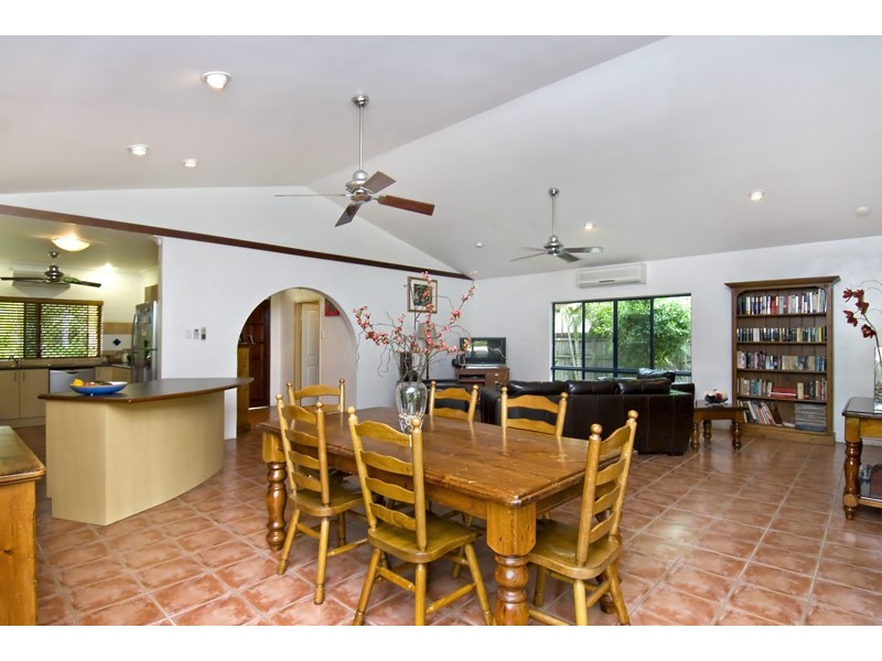 21 Bramble Street, Clifton Beach QLD 4879